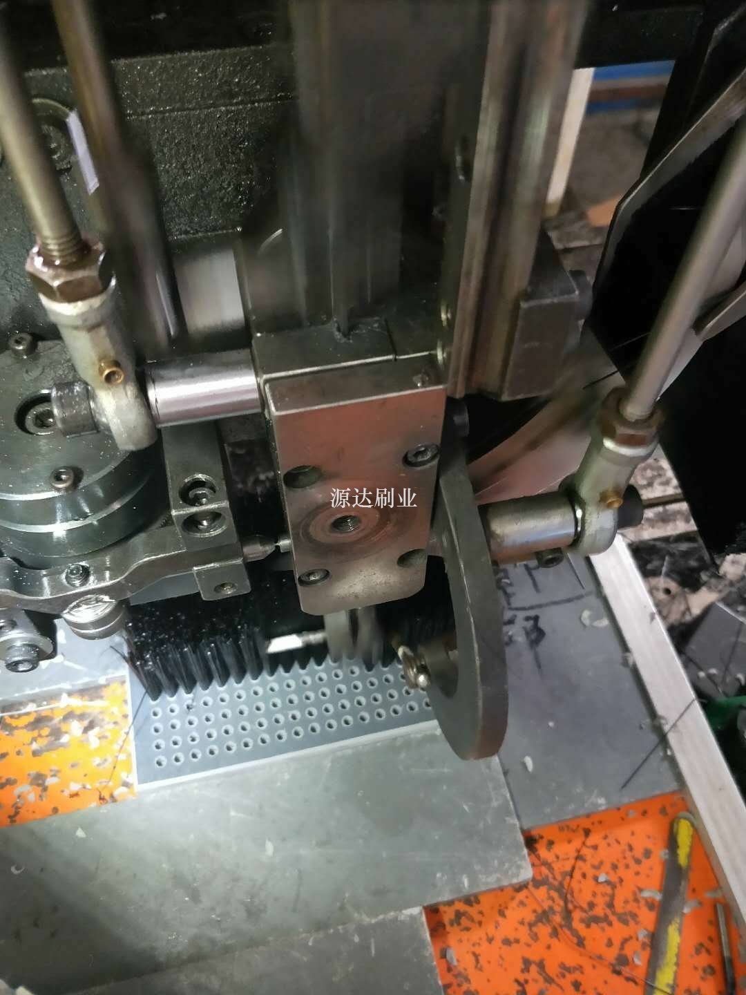 PVC條刷生產(chǎn)